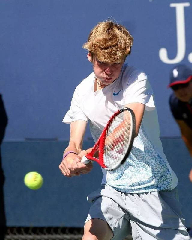 此赛事不仅 此赛事不仅