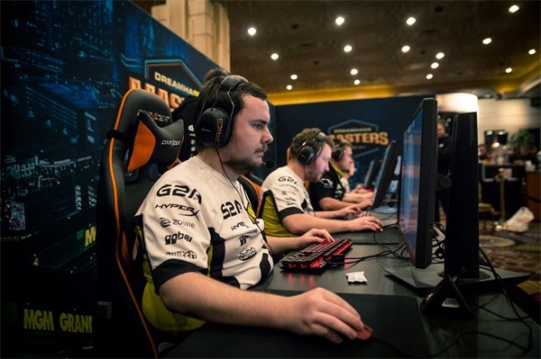 积累了丰富 积累了丰富