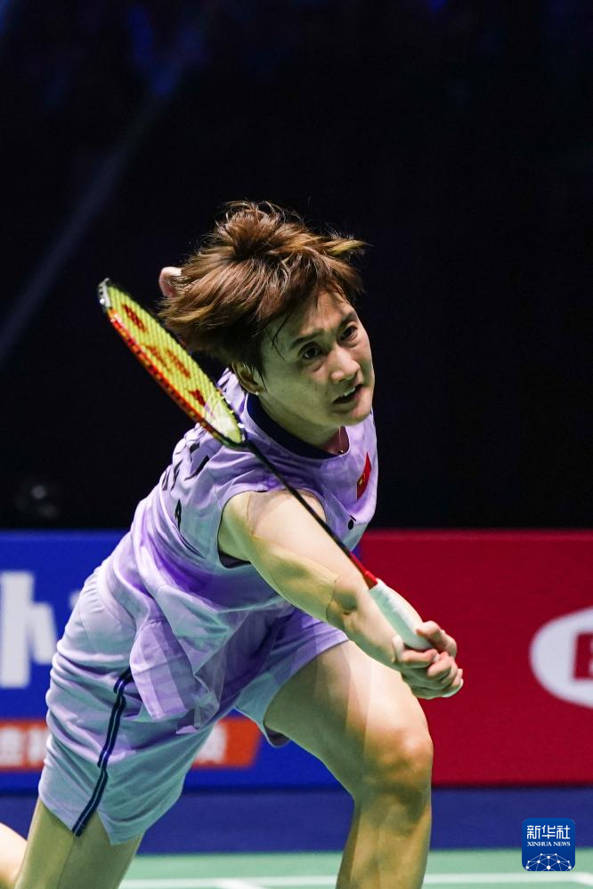 断以烟火压 断以烟火压